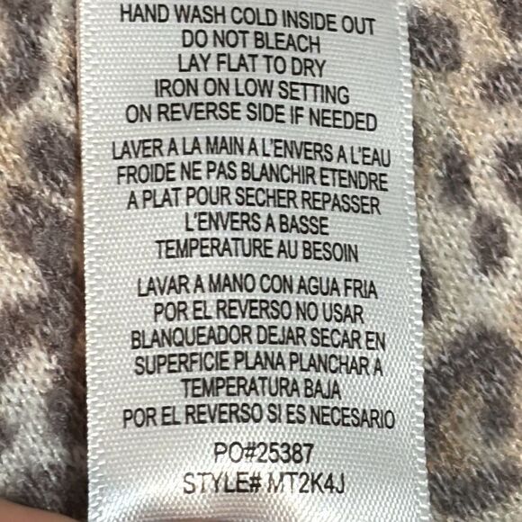 Loramendi leopard print pullover sweater with side vents XL - Picture 9 of 9